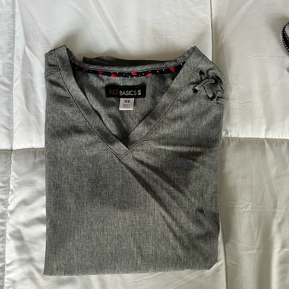 Scrub set!! - Picture 3 of 3